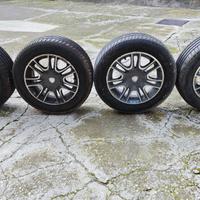 4 Cerchi in lega Lancia + 4 Gomme Bridgestone T.