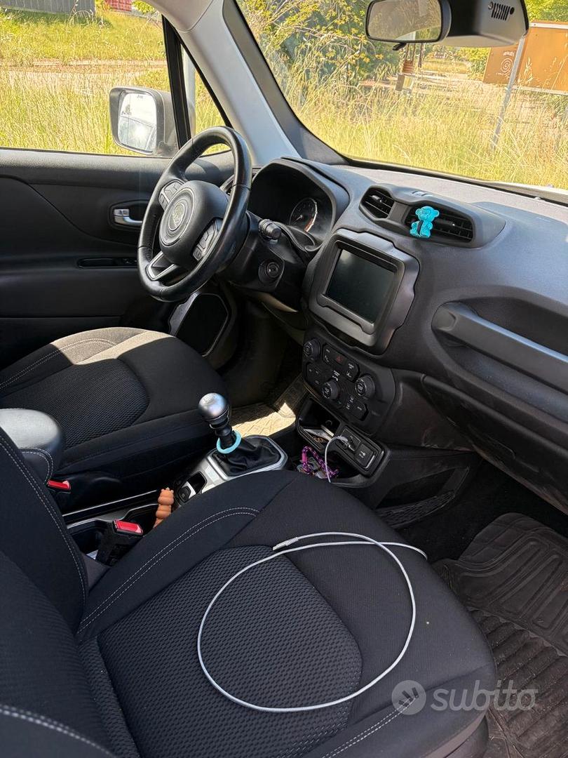 Jeep Renegade 2018 photo 5