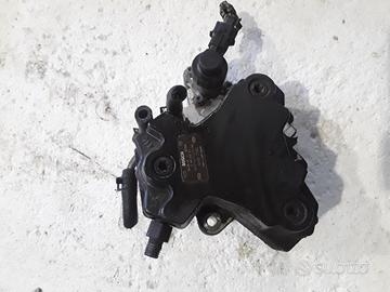 POMPA INIEZIONE DIESEL KIA Carens 2° Serie bosch