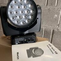 Teste Mobili Luci MAC Aura XB