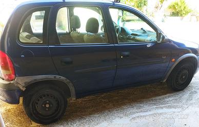 OPEL CORSA 1500 TD