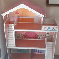 Casa barbie/bambole