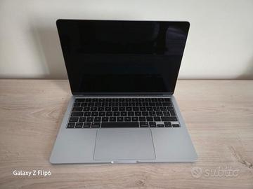 MacBook Air M4 13” (16GB/256GB) (Come Nuovo)