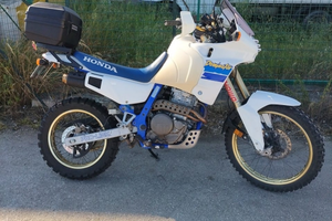 Honda Dominator NX650