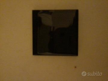 Mattonelle nere lucide