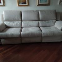 Divano 4 posti ( 2 posti relax)