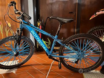 Bicicletta in condizioni Davvero ottime
