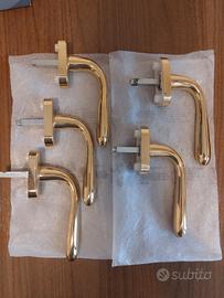 Maniglie per finestre oro