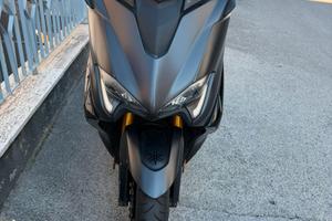 Yamaha tmax 530 sx 2017
