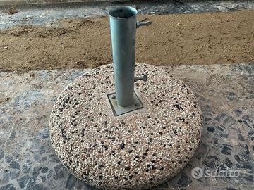 Base in cemento per ombrelloni