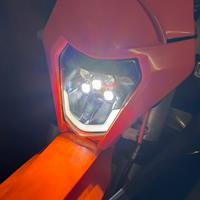 Faro led ktm