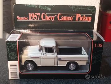 Chevrolet Cameo Pickup del 1957