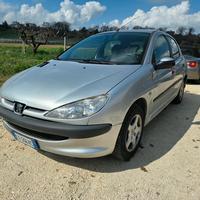 Peugeot 206 Grigio metallizzato neopatentati 