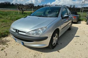 Peugeot 206 Grigio metallizzato neopatentati 