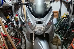 Suzuki AN Burgman 400 - 2001