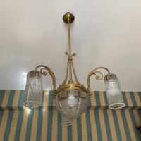 Lampadario stile liberty