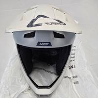 Casco integrale Leatt 