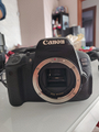 Canon EOS 700D accessoriata