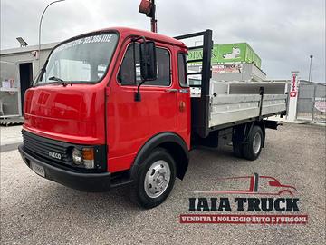 IVECO FIAT OM 40 35Q. CASSONE FISSO RESTAURATO