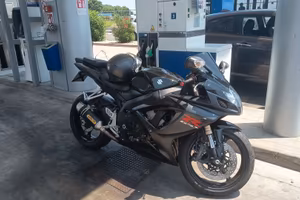 Suzuki GSX R 600 