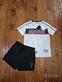 maglia + pantaloncino mare 11 anni