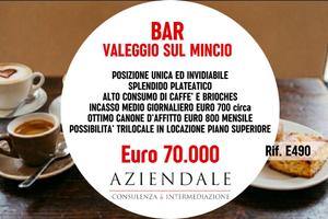 Attività / Licenza di 70 m² con 1 locale a Verona
