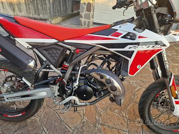 Motard Fantic 50 XM