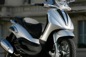 Piaggio Beverly 300 i.e. Tourer  + Bauletto