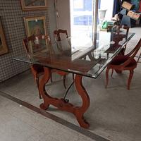 Tavolo stile Fratino con cristallo molato