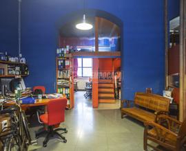 LABORATORIO SITO AL PIANO TERRA CON POSTO AUTO 