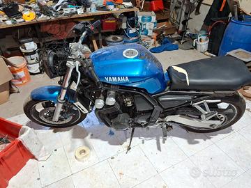 Yamaha FZ6 Fazer - 2001