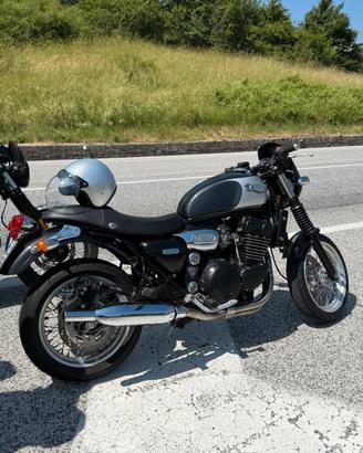 Triumph legend