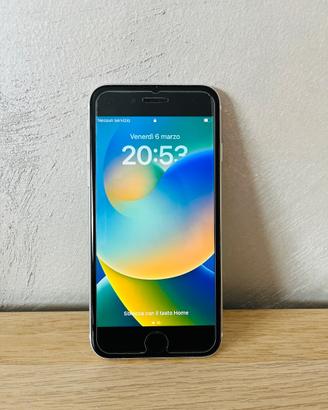 iPhone SE
