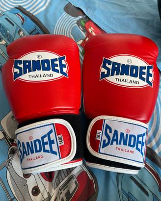 Kit Kick box