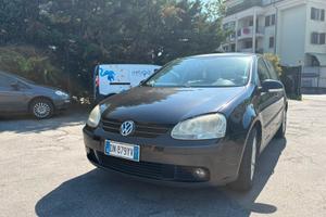 VW GOLF 1.9 TDI 110cv