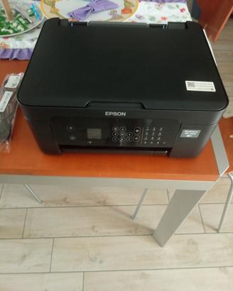 Stampante Epson WorkForce WF 2910 WiFi 