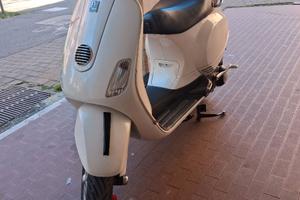 PIAGGIO VESPA lX 150
