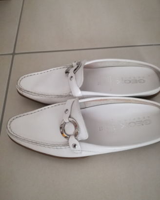 Scarpa Geox mocassino aperto pelle bianca