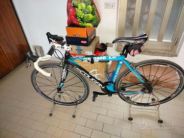 Bici da corsa Lee Cougan