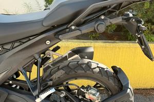 BMW GS 1300 Triple Black 24