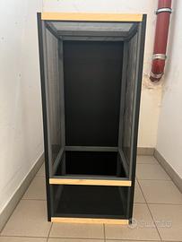 Terrario per camaleonti