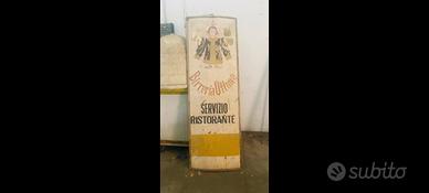 Antica insegna locale vincitore 4 RISTORANTI 