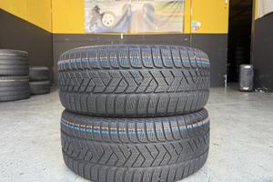 2 Gomme 205/50R17 93V Pirelli Invernali 80%residui