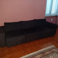 divano letto in stoffa marrone scuro 