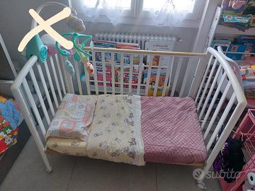 Lettino bianco Pali e materasso