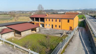 CASA INDIPENDENTE A SOAVE