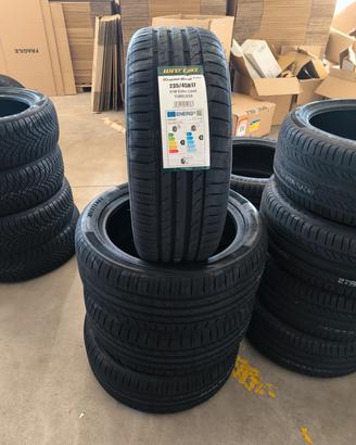 4Gomme Nuove WESTLAKE 235/45 R17 97W XL Estive