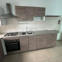 Cucina completa + blocco mobili soggiorno