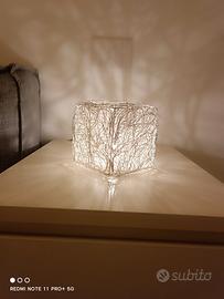 Lampada da comodino a luce dimerabile 