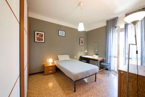 MM ROMOLO - STANZA CON BALCONE PRIVATO